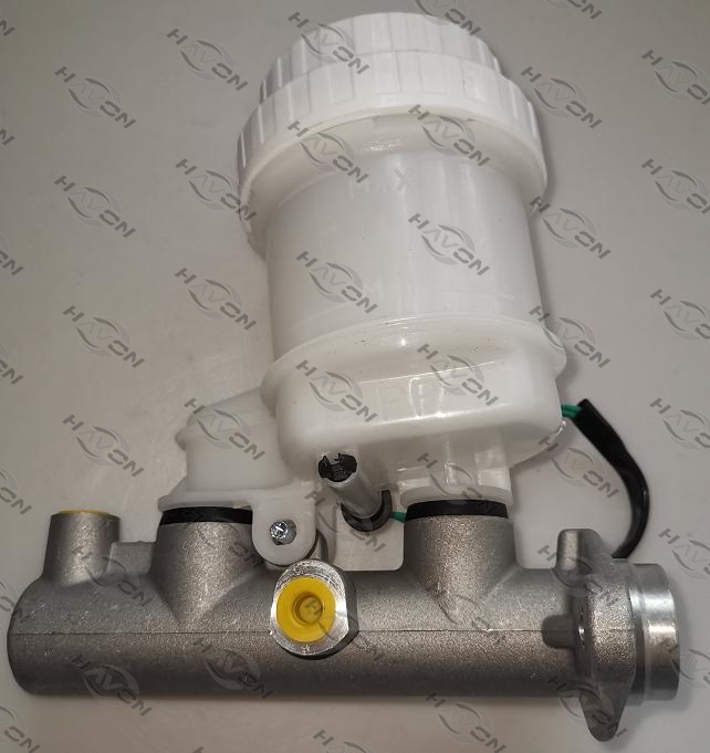 302方向两边，078;MITSUBISHI: MB858809;Brake Master Cylinder