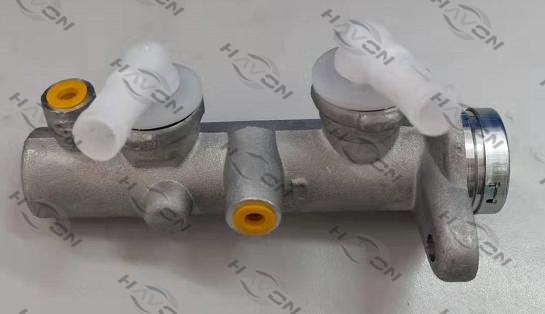 丰田霸道右，霸道油嘴;NISSAN: 46010-07N00;Brake Master Cylinder