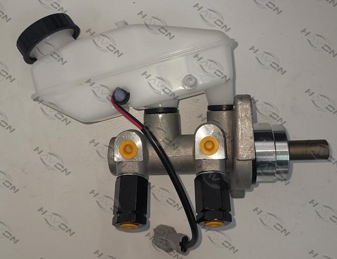 朗动带螺丝+QX320;CHEVROLET: 93742806;Brake Master Cylinder