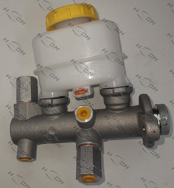  尼桑U13，D22;: 46010-Y02GIP;Brake Master Cylinder