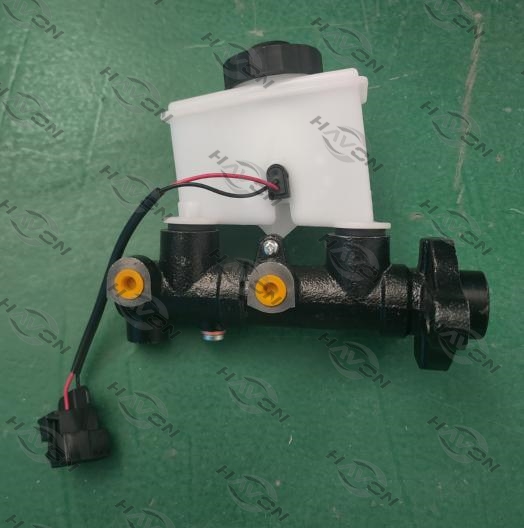 UT48-43400A;MAZDA: UT48-43400A;Brake Master Cylinder