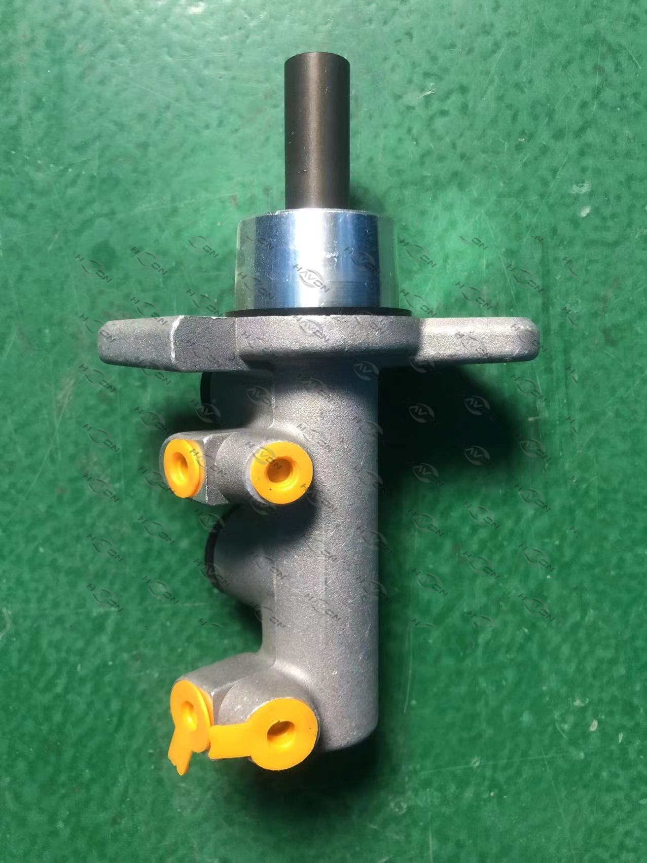 6001547857;Brake Master Cylinder