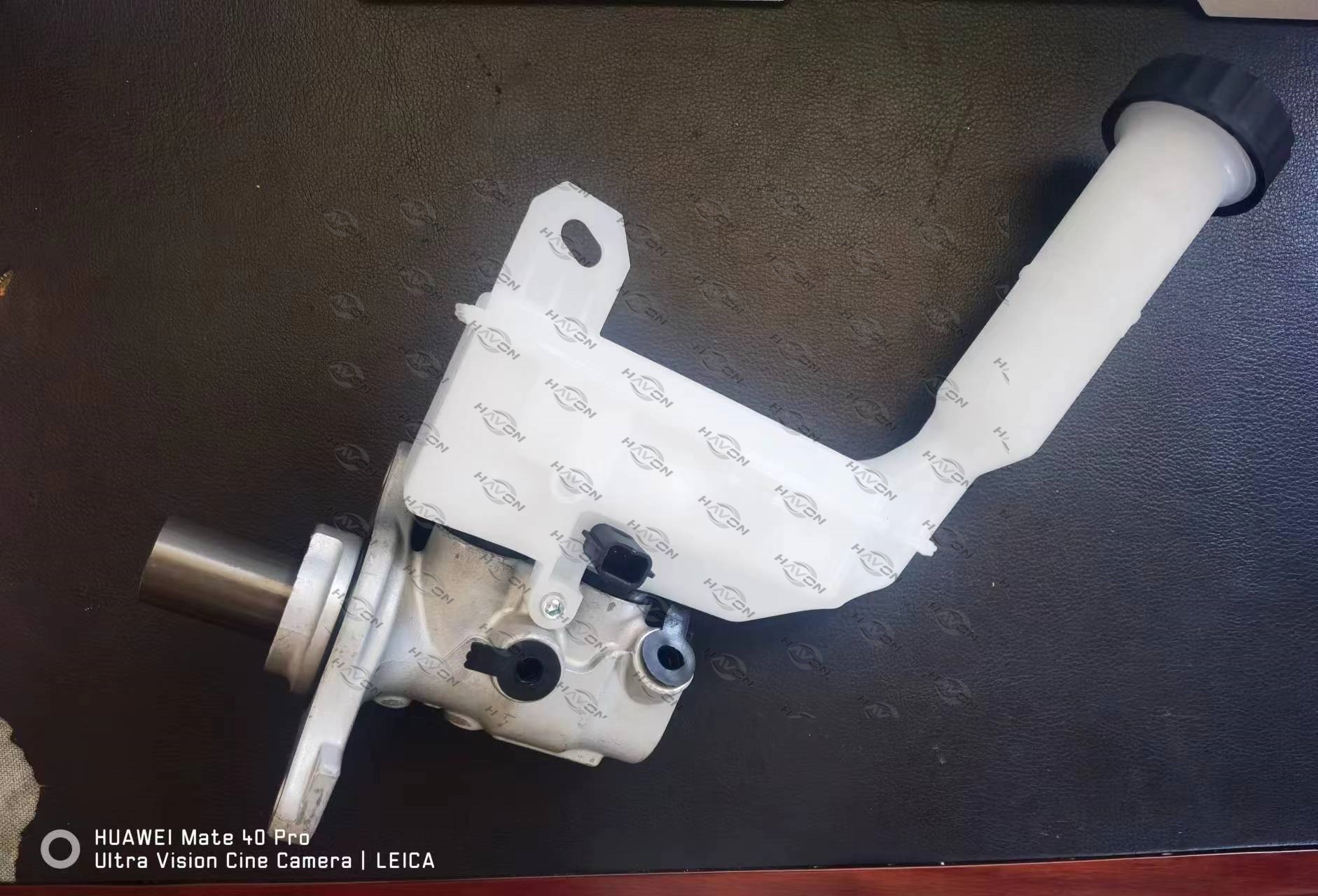 1NY-B82-QX779;Brake Master Cylinder